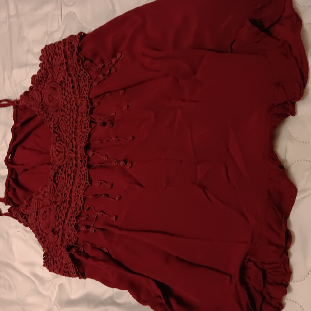 Elegant Burgundy Lace Trim Women's Top